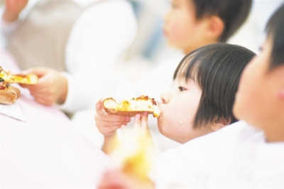 5519b302_s_b.jpg 5519b302_s_b.jpg