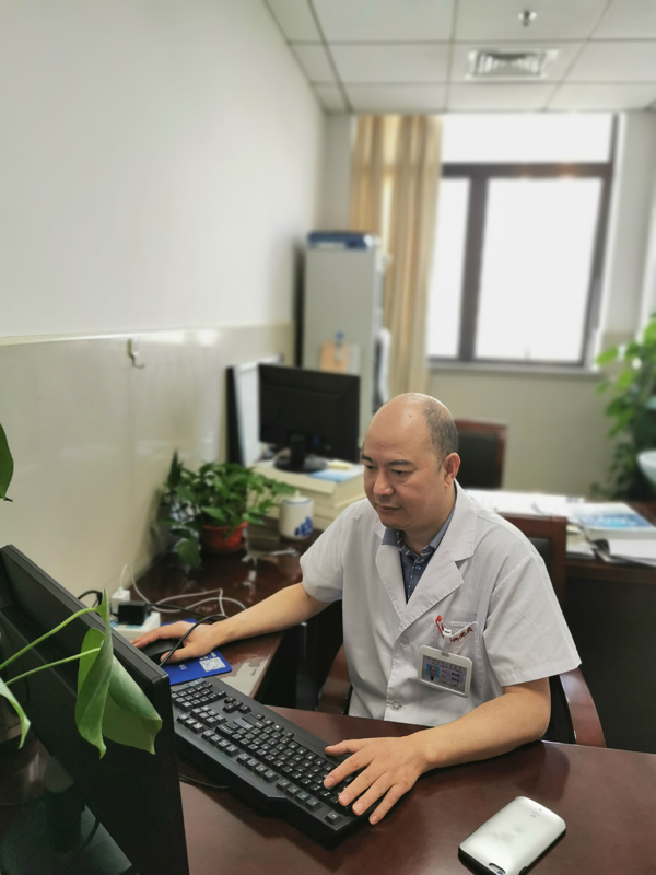 蔡圣强2.jpg
