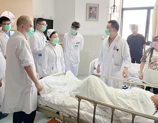 450005.jpg 450005.jpg