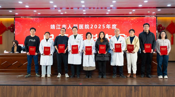 890005.jpg 890005.jpg