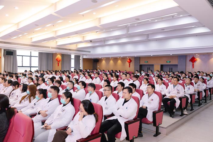 440004.jpg 440004.jpg